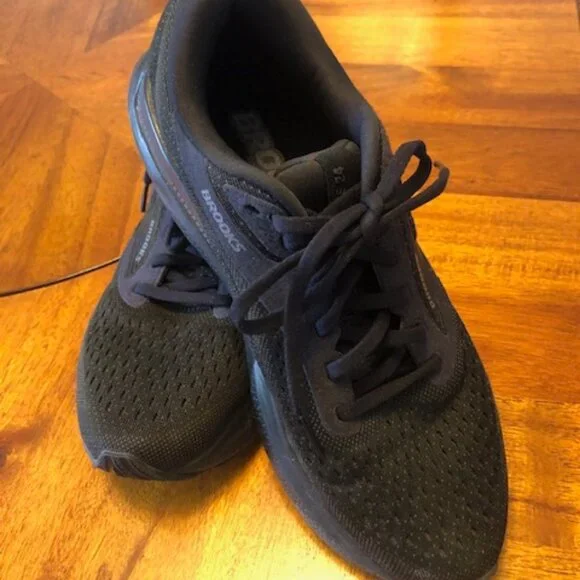 Brooks adrenalin GTS 24 - Picture 3 of 5